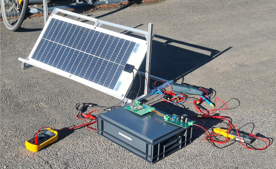 Supercap Solar Charger